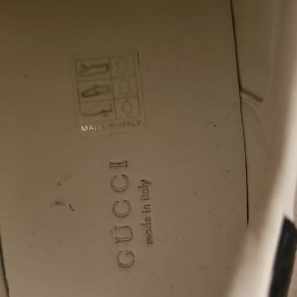 Preloved Gucci Ace Sneakers- Rhinestone Snake - Picture 6 of 9